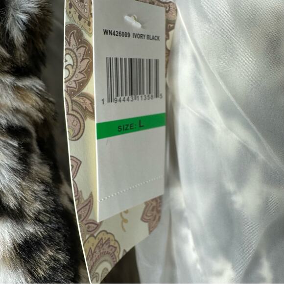 BAND OF THE FREE Wildcat Animal Print Faux Fur Jacket NWT in Large - Picture 4 of 8